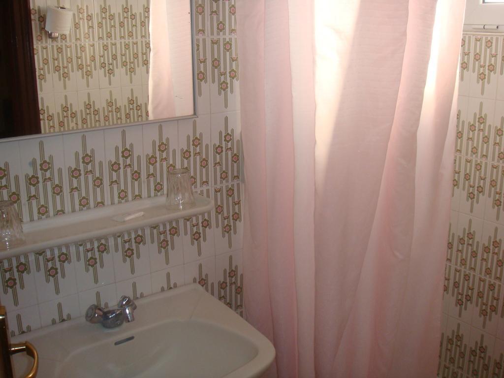 Karis Hotel Kos-Stadt Zimmer foto