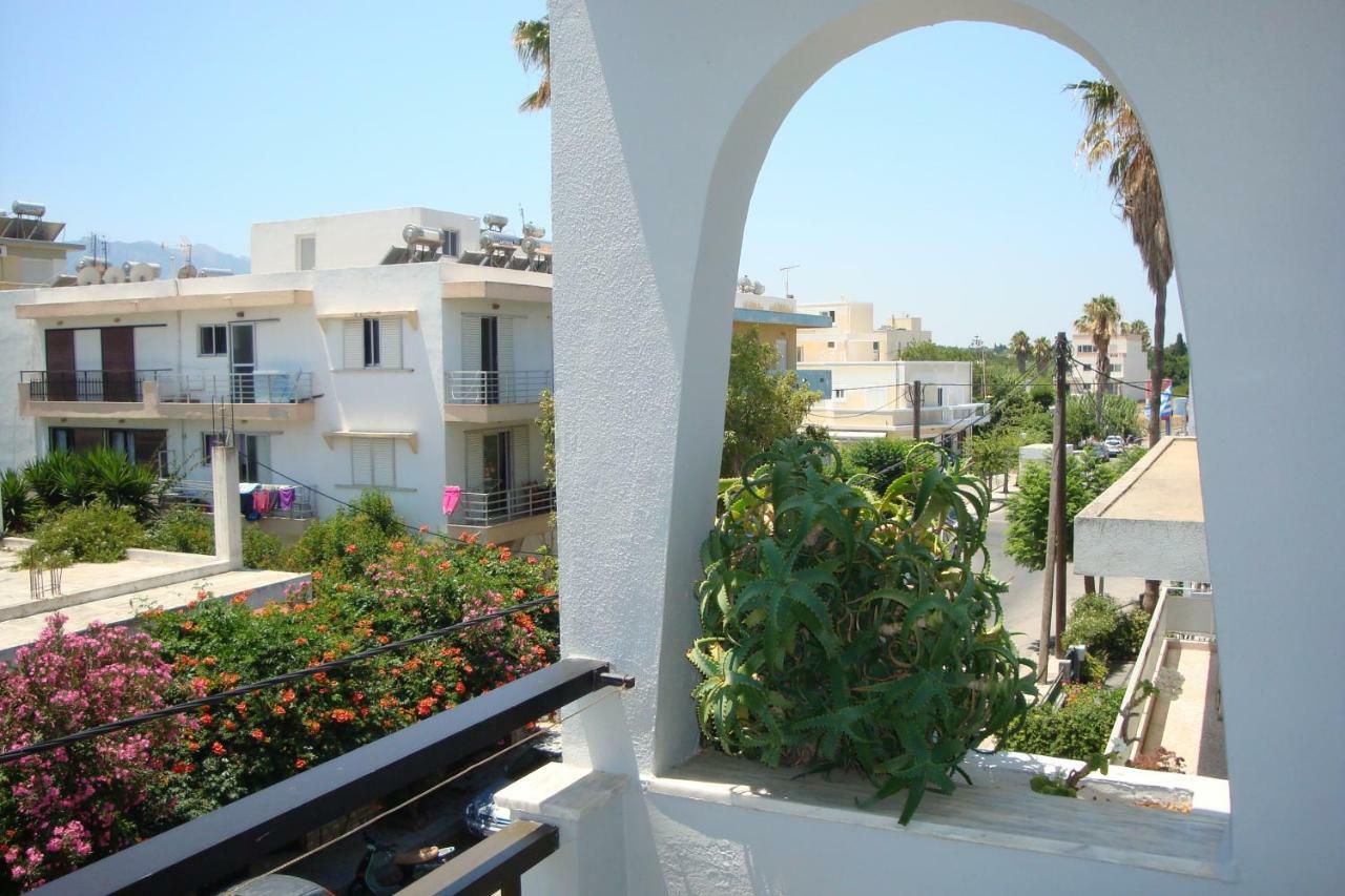 Karis Hotel Kos-Stadt Exterior foto